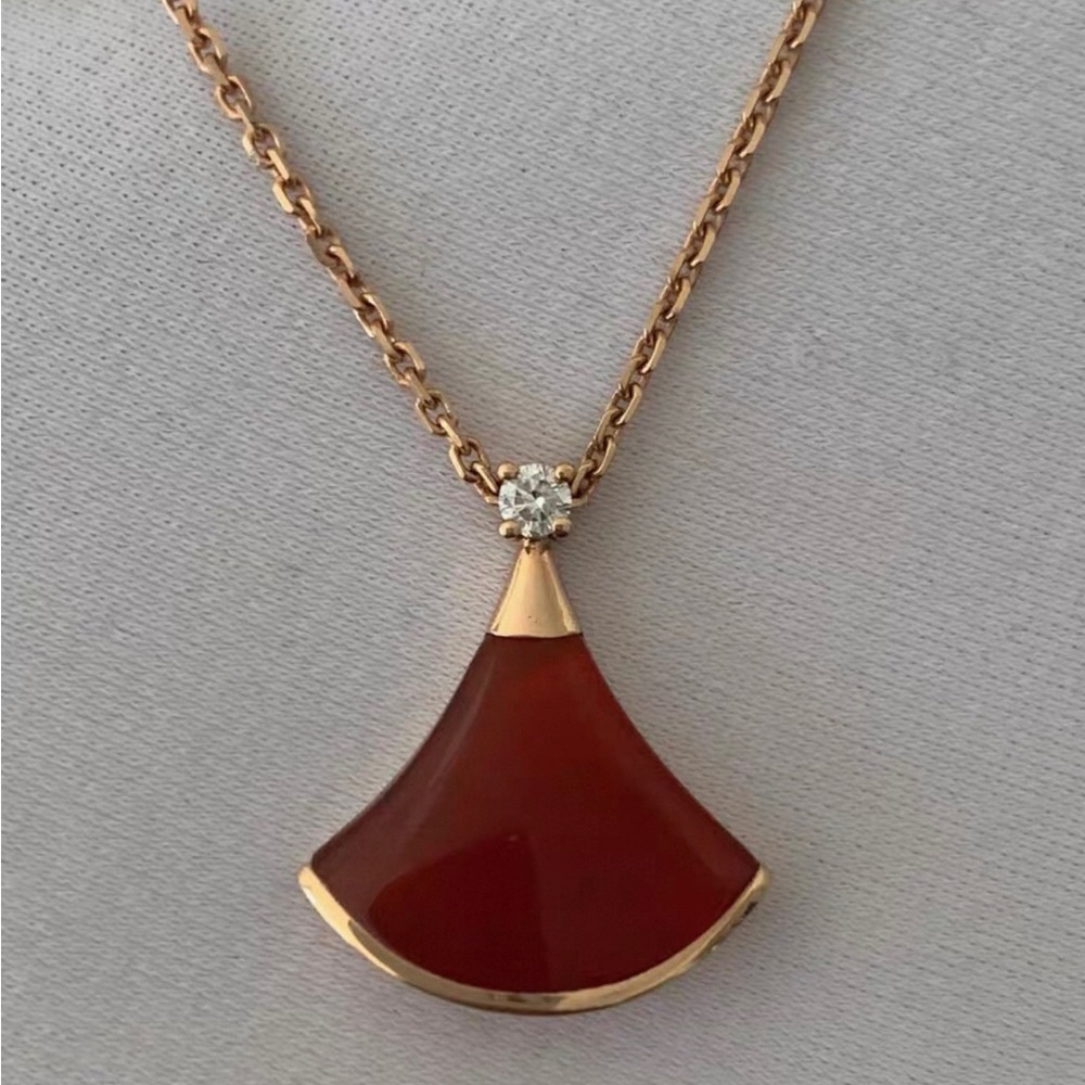Chic Gold and Brown Fan Pendant Necklace